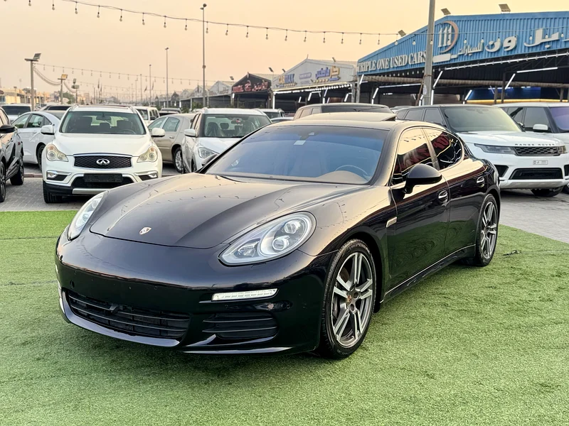 Porsche Panamera 6-cylinder63171746250627111