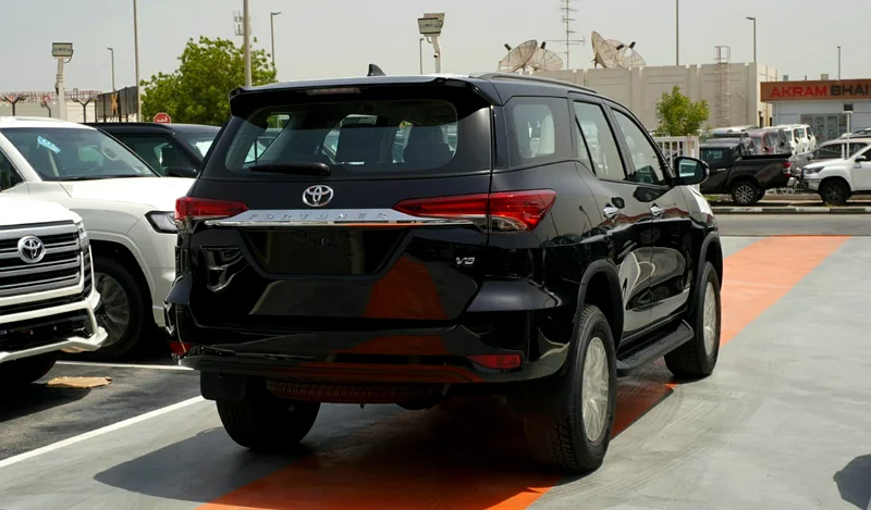 TOYOTA FORTUNER 4.0L V6 2025MY 0 KM GCC - EXPORT63157444006531113