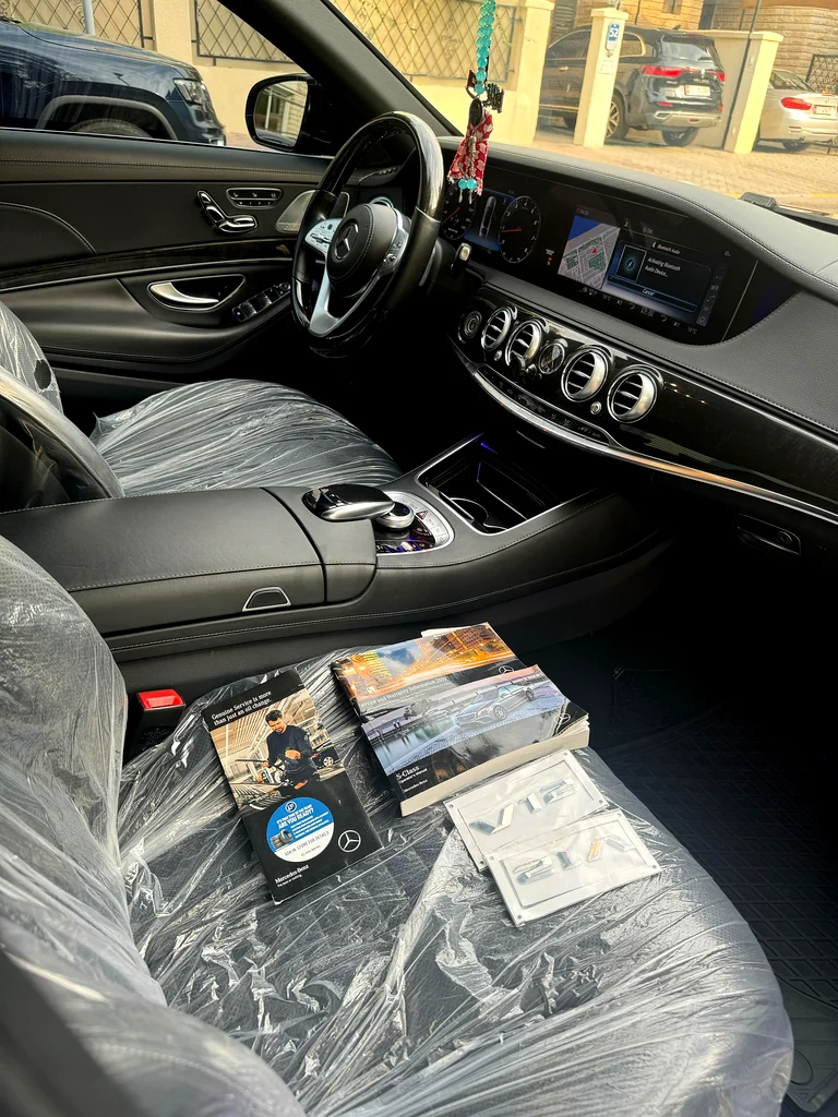 MERCEDES-BENZ S560 4MATIC63143955629569114