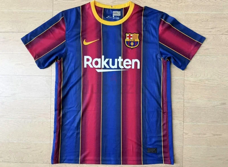 Lionel Messi Icons 2020/21 Barcelona Signed Jersey (Icons COA)63208860692099113