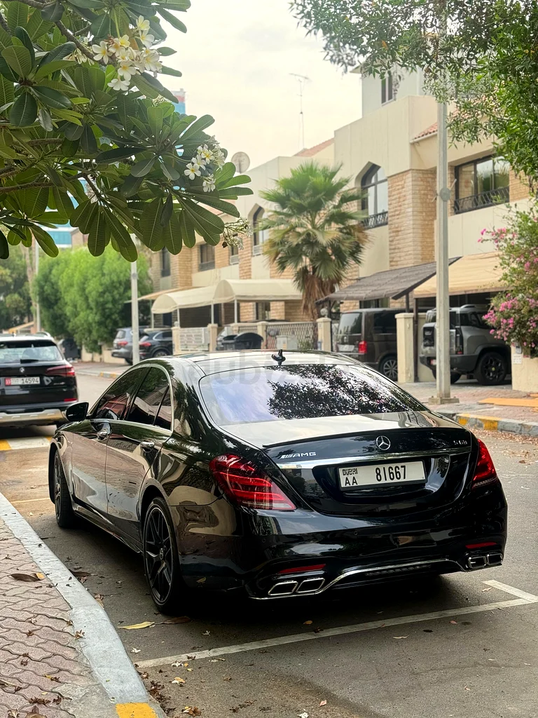 MERCEDES-BENZ S560 4MATIC63143955629569111