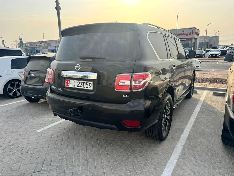 Nissan Patrol SE V8 201863157442098561111