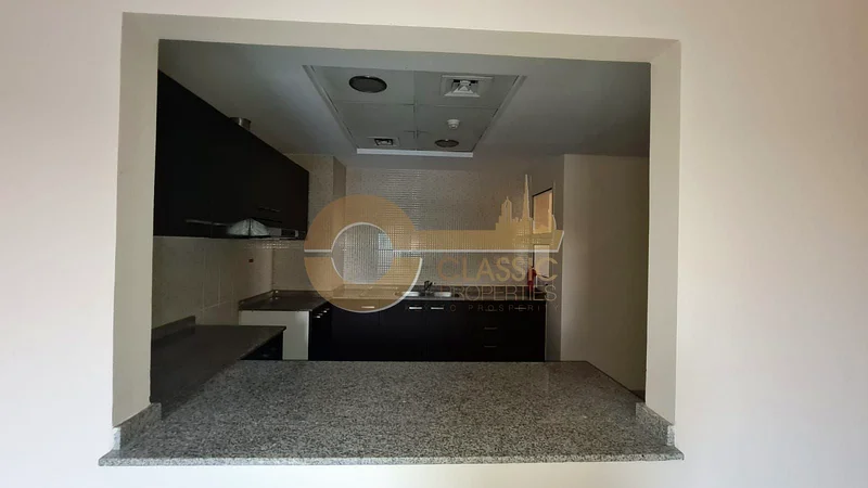 WELL-MAINTAINED | PRIME LOCATION | AVAILABLE SEPTEMBER 202563728449630210113