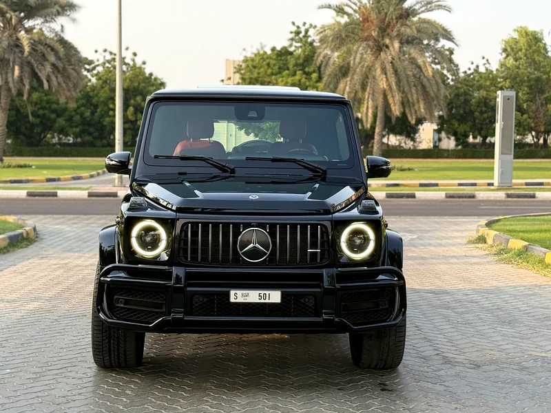 MERCEDES - BENZ  - 2019 - G63 ///AMG   perfect condition GCC63233101988483111