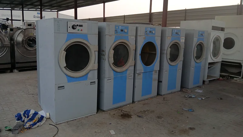 Laundry dryer63258144359298111