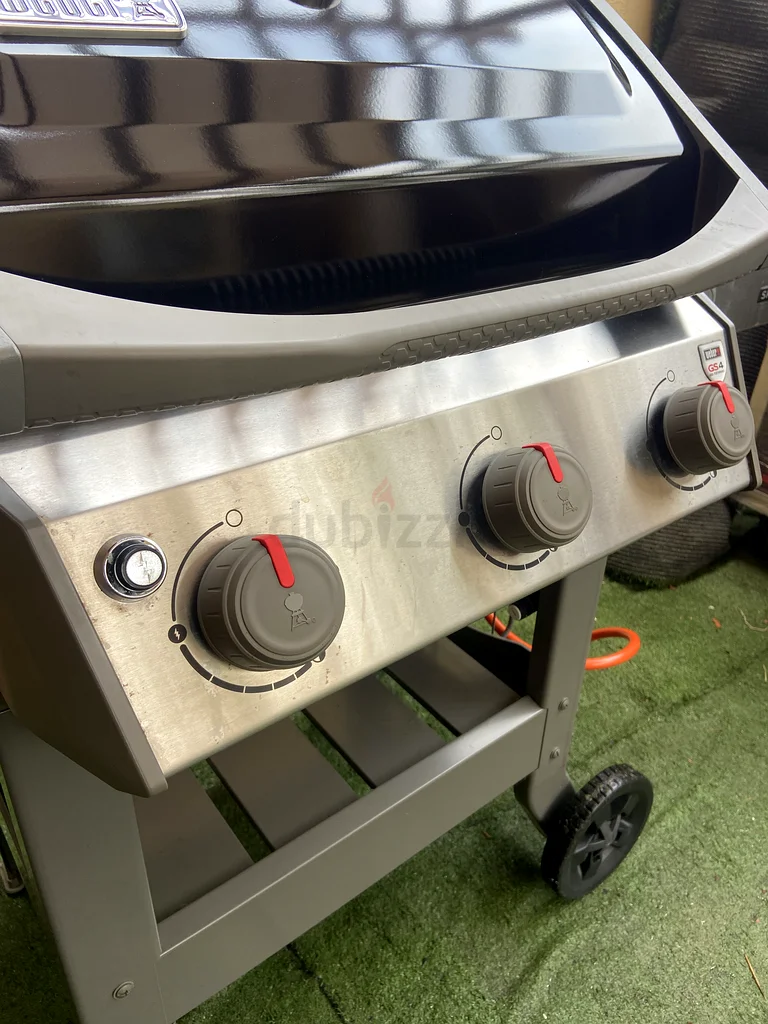 Weber Spirit II BBQ in perfect condition with delivery63252948500353112