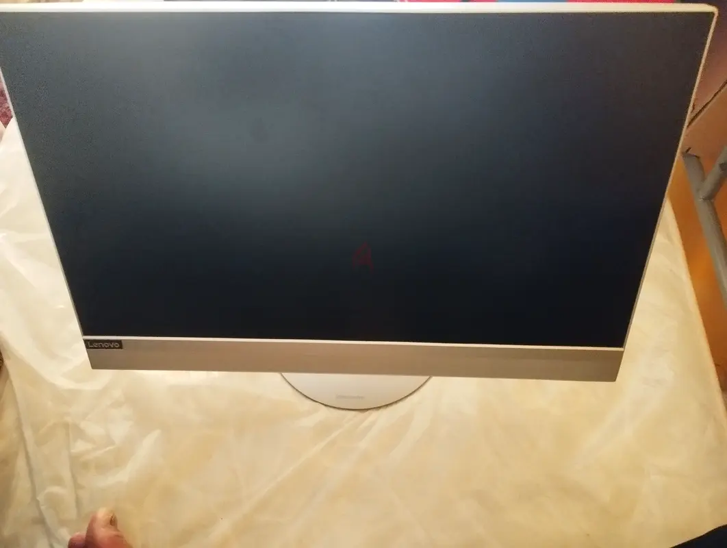 Lenovo all in one like new available63254494903811113