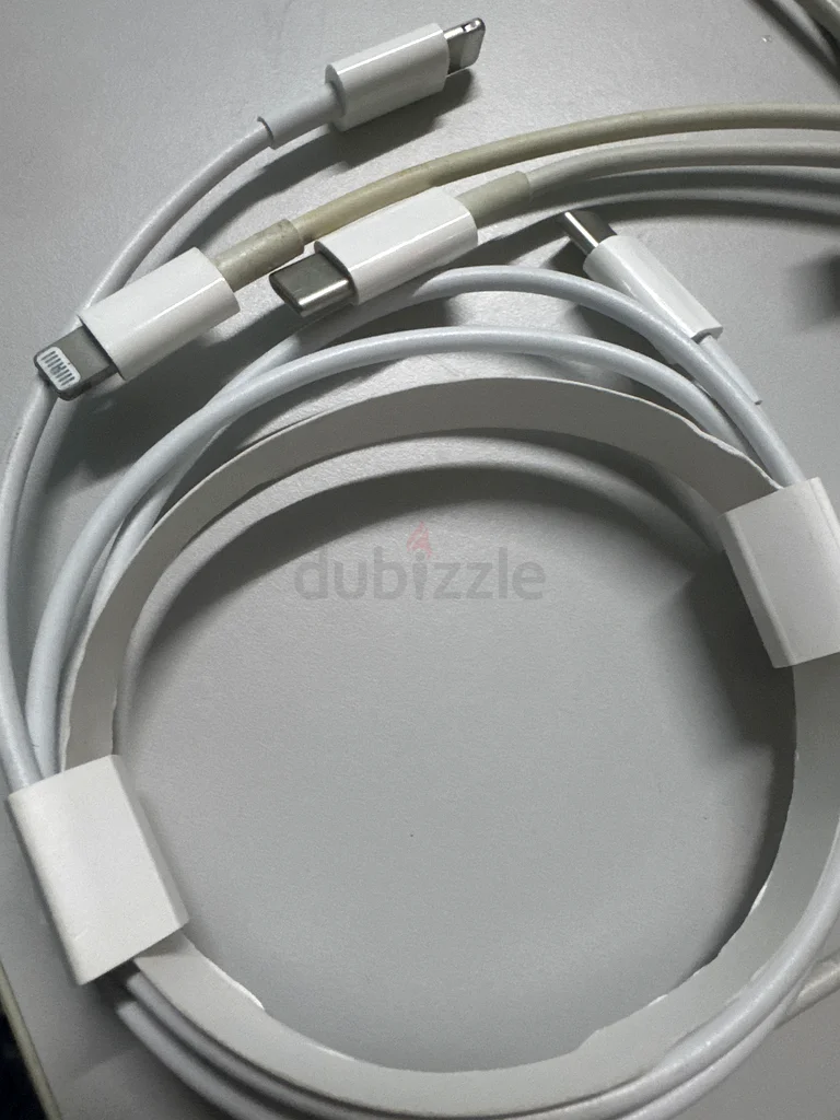 كابلات أصلية من آبل من نوع C إلى Lightning | 5 قطع في المجموع63260749382275111