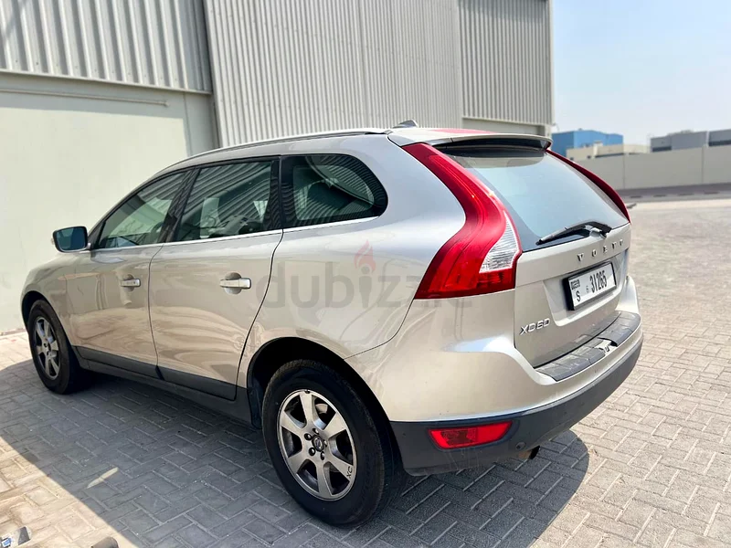 فولفو XC6063176619257090111