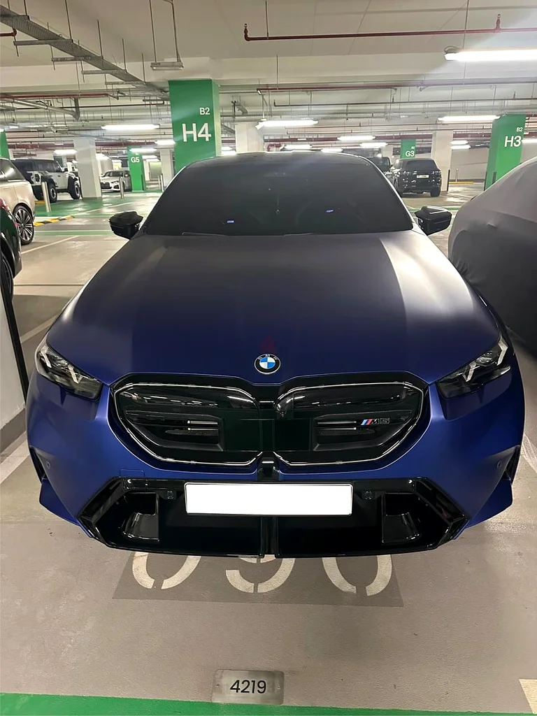 BMW G90 M5 SEDAN WITH 5 YEARS BMW WARRANTY63161068655106111