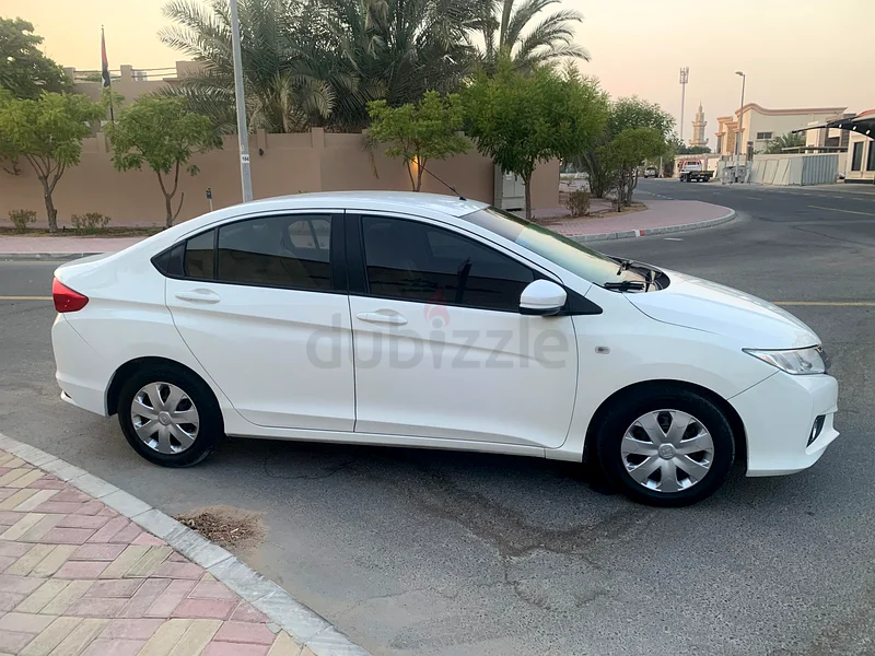 Honda City 2016 GCC SPECS LOW MILEAGE63223314372738111