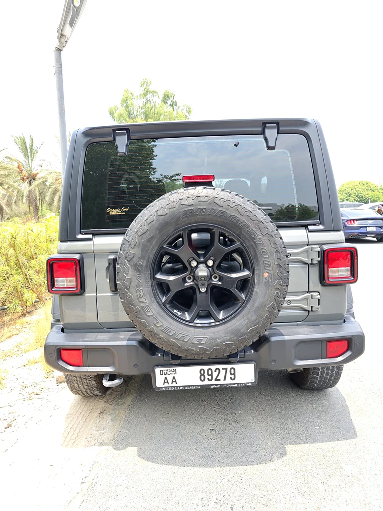 Jeep Wrangler Willys 202063152288337667112
