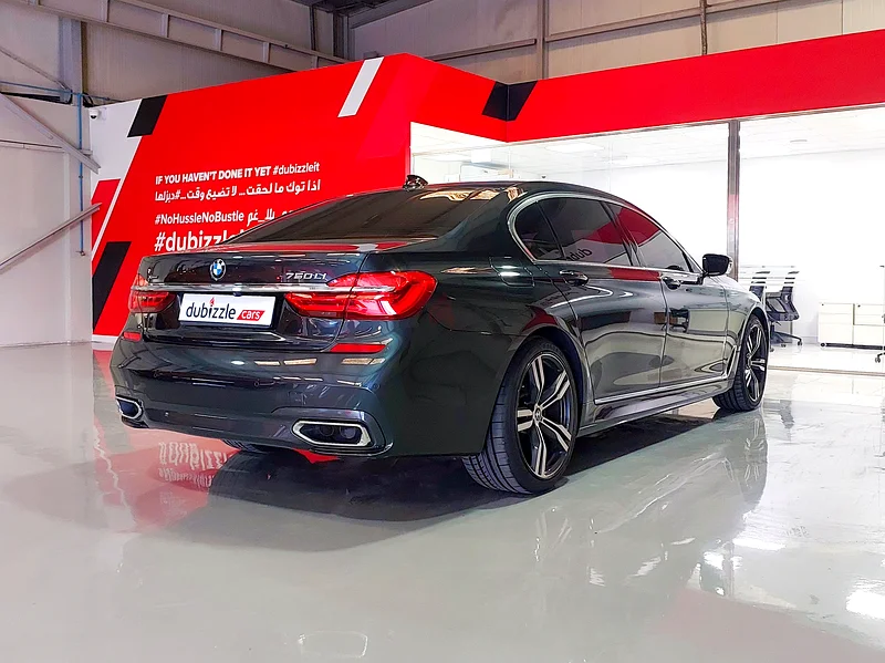 AED 1594/month | 2017 BMW 7-Series  | GCC Specs | Ref#33799263141651464579114