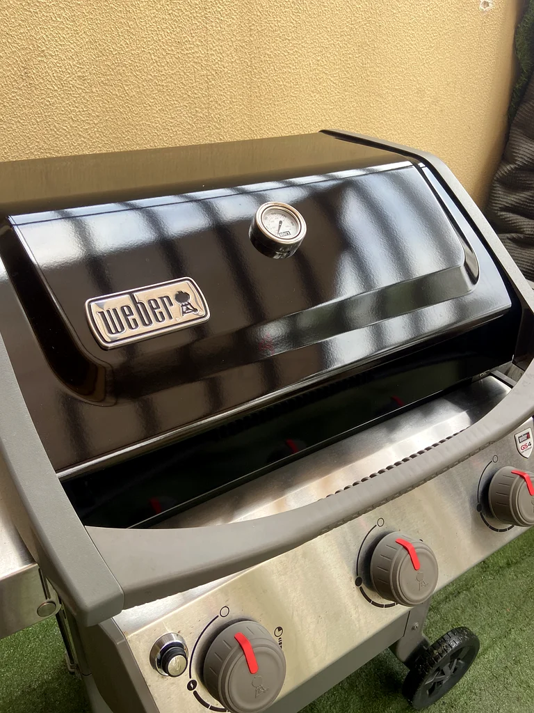 Weber Spirit II BBQ in perfect condition with delivery63252948500353111