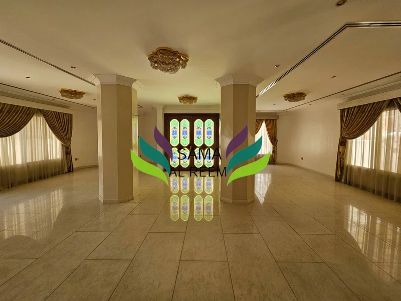 موقع متميز | فيلا مستقلة | شاغرة | حديقة64062481616386114