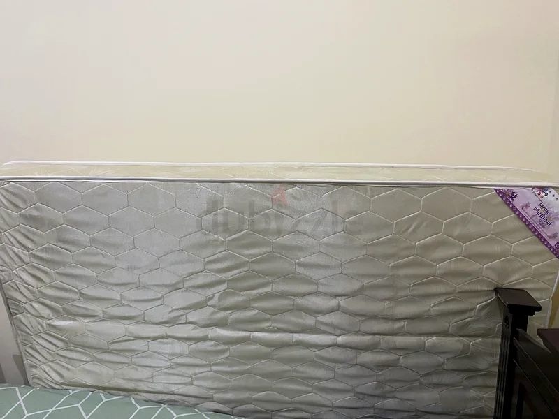 Capital medicated matress63219829713921112