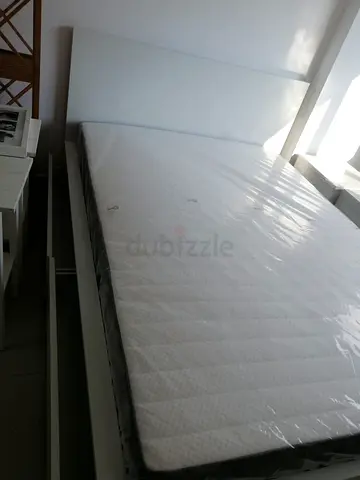 IKEA Malam double bed 140×200cm bed with 2 storage drawers underneath and Ikea mattress