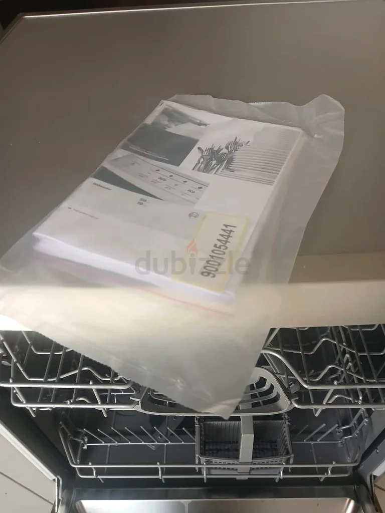 غسالة أطباق بوش بتوقيت جانبي مثل الجديد، مع رفين، مصنوعة في ألمانيا63168522377475112