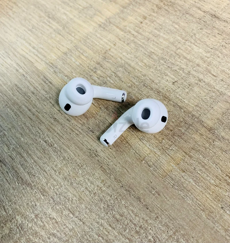 Apple AirPods Pro 2 Buds ( earbuds ) only63179381033475113