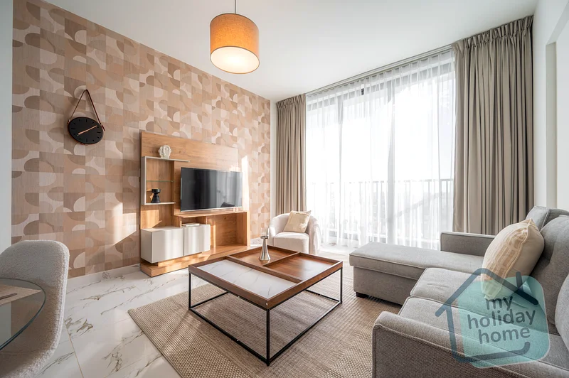 Get Away Without Going Far – Comfy 1 BR Oasis63825190825474110