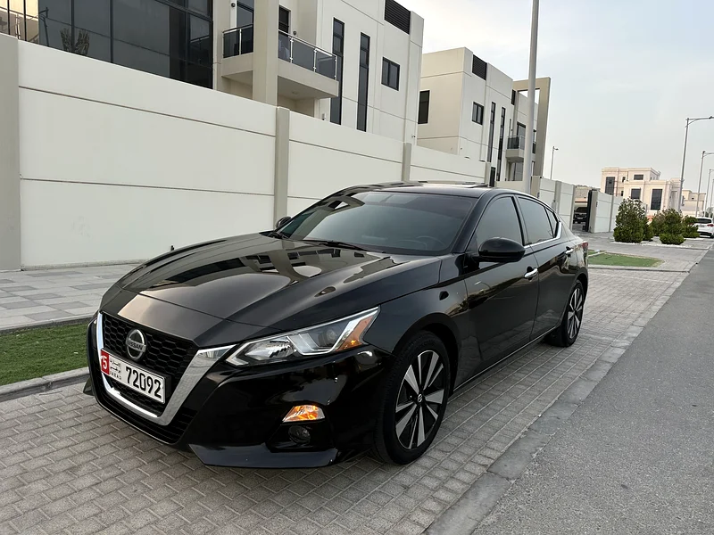 للبيع التيما SV خليجي بحالة الوكالة رقم1 رادار وفتحة63147207095042111