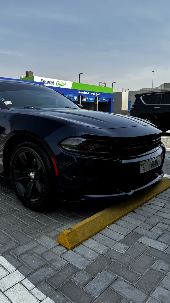 دودج تشارجر 2015/2016 - V6 SE بدون كاميرا أو مستشعرات.63153229312130112
