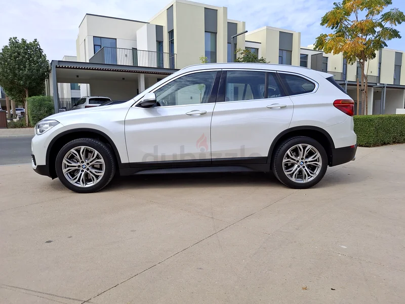 BMW X1 sDrive20i Twinturbo I4 2.0L - PERFECT CONDITION63161069185409112