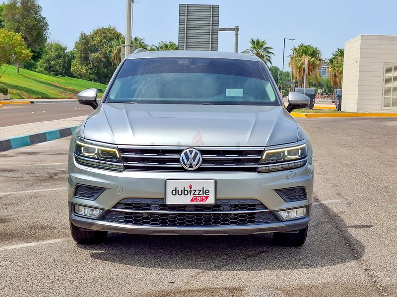 AED 834/month | 2017 Volkswagen Tiguan SEL | GCC Specs | Ref#33635963151842592258111