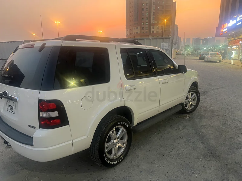 فورد إكسبلورر، طراز 2010 من نوع SUV63149117951362111