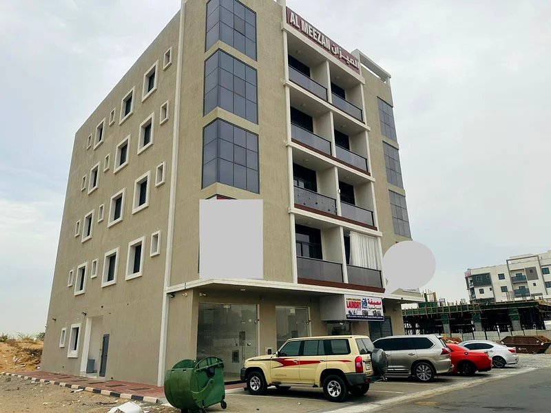 أرض تجارية وسكنية من طراز G+4 في مدينة عجمان العالمية، منطقة الاعلية63196120369025112