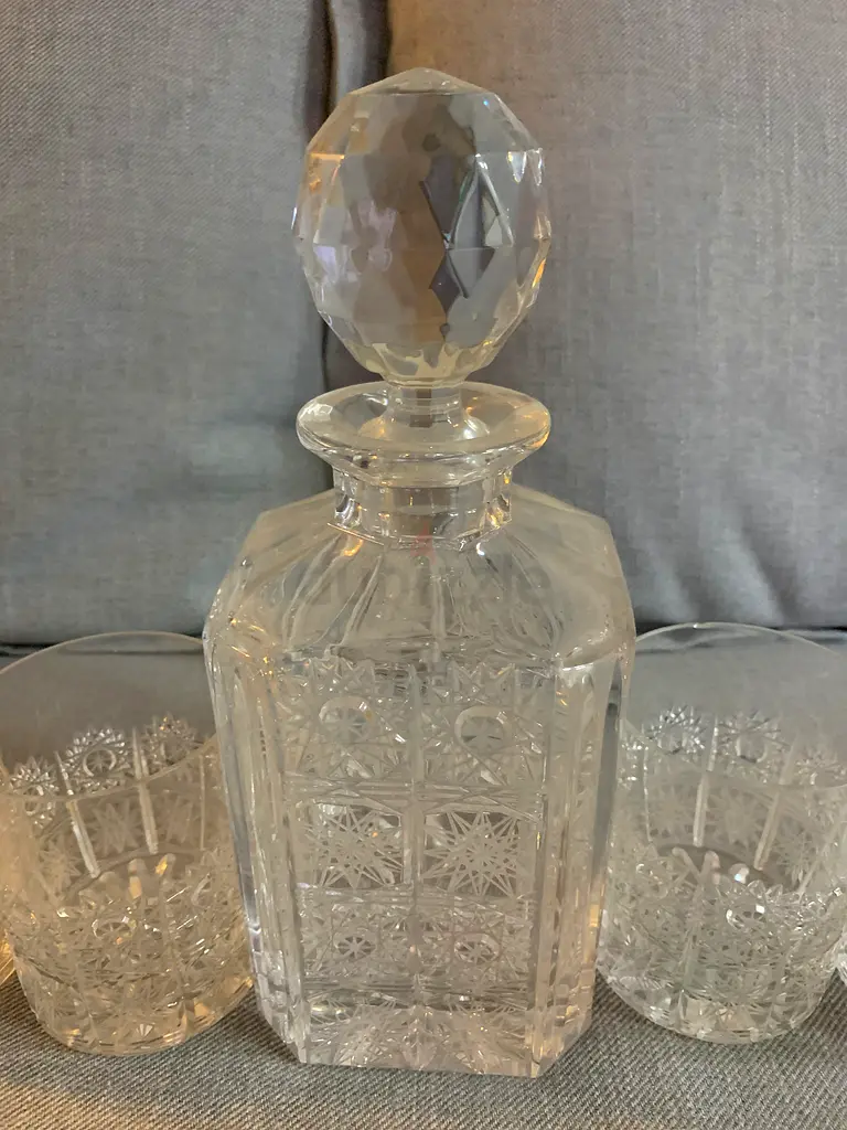 Original Crystal pot with glasses antique