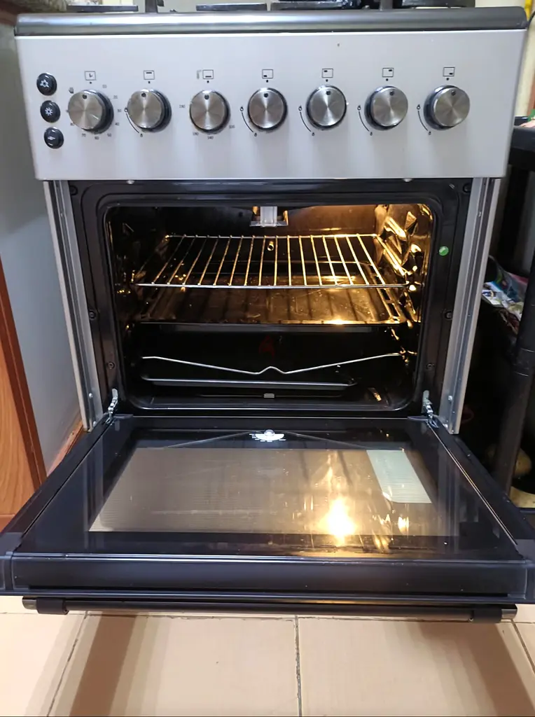 cooking range63249762370562112