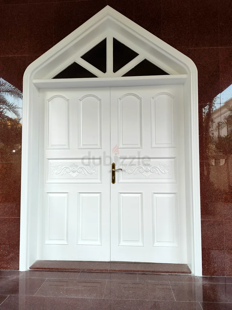 Home door frame spray painting and furniture polish and wall painting and outside furniture painting63216842178307112