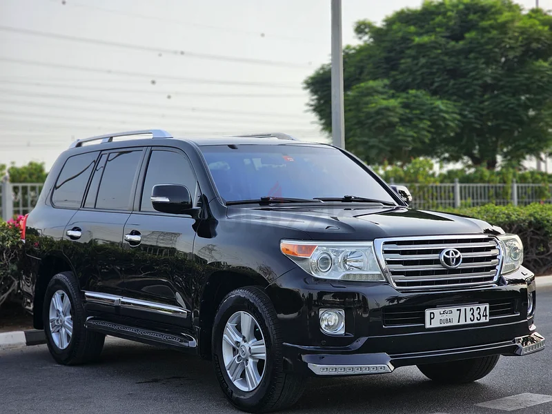 Land cruiser 2014 VXR gcc full option63138718676739112