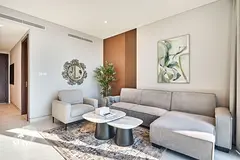 STAY BY LATINEM Luxury 1BR Holiday Home Near Burj Khalifa