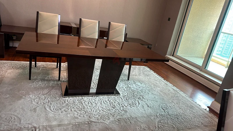 حالة جديدة تمامًا - طاولة طعام بحالة إيطالية63179389188483114
