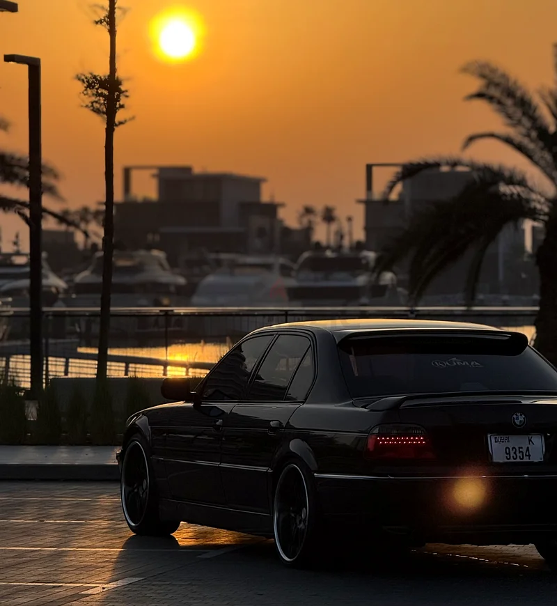 BMW 740 E38 V8 / 1 of 1 in the city63158800503169112