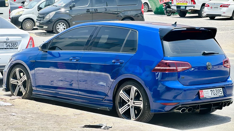 Golf R 2015,63151399975041111