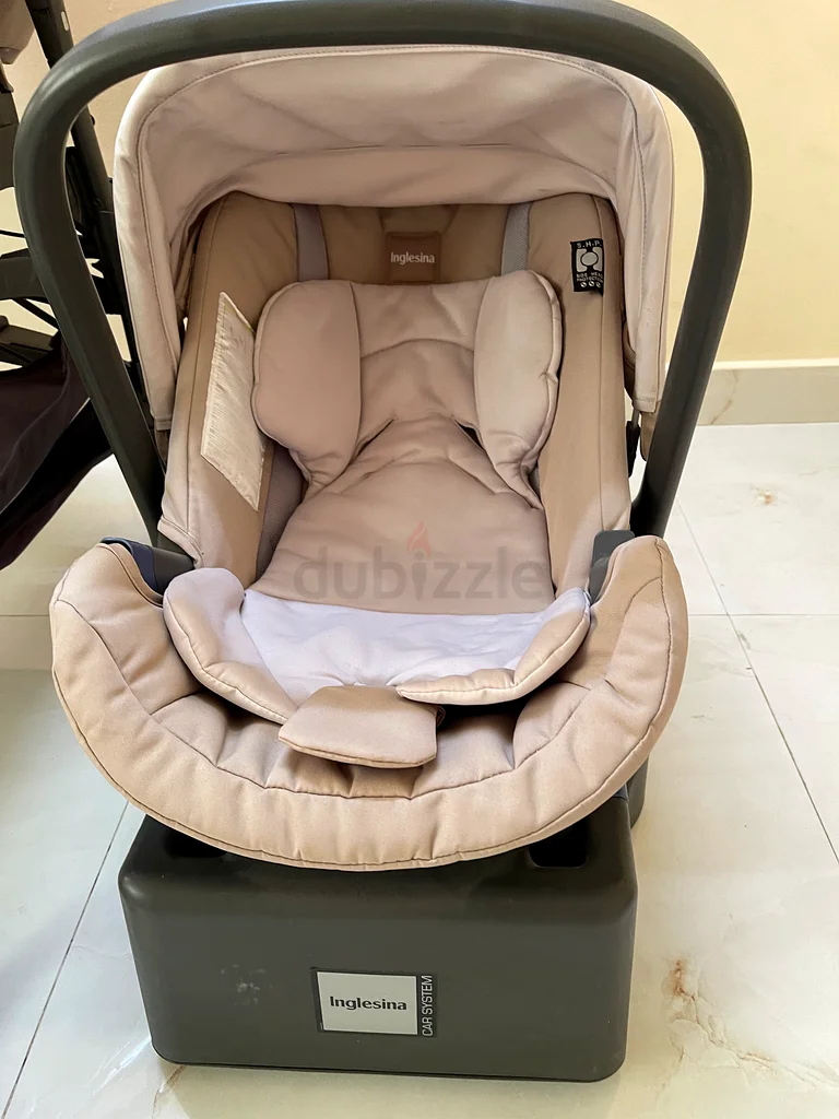 نظام سفر كامل مع عربة وكرسي سيارة - وكأنه جديد!63205884036737114