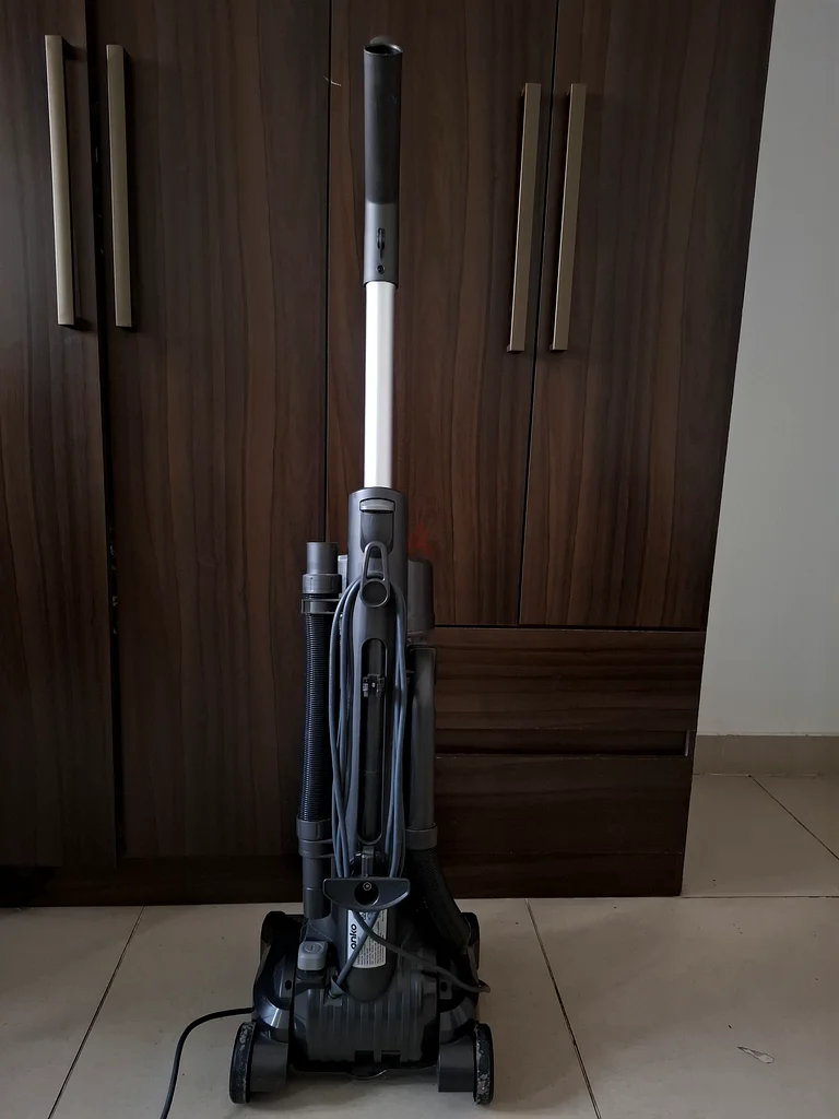 Powerful 1200W Anko Upright Vacuum Cleaner - Clean Your Home Effortlessly!632544998154261125