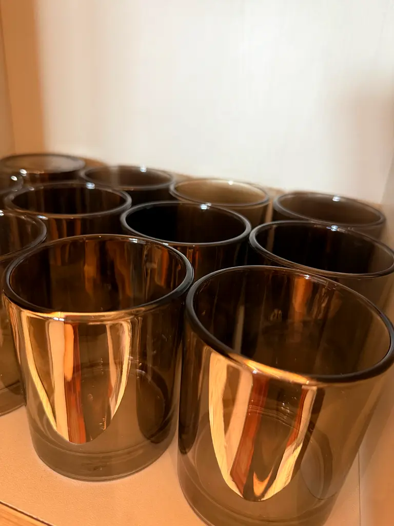 12-piece glass set.