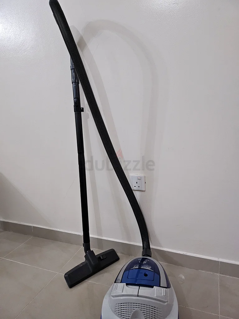 Powerful Hitachi Vacuum Cleaner for Sale!63254499926147111