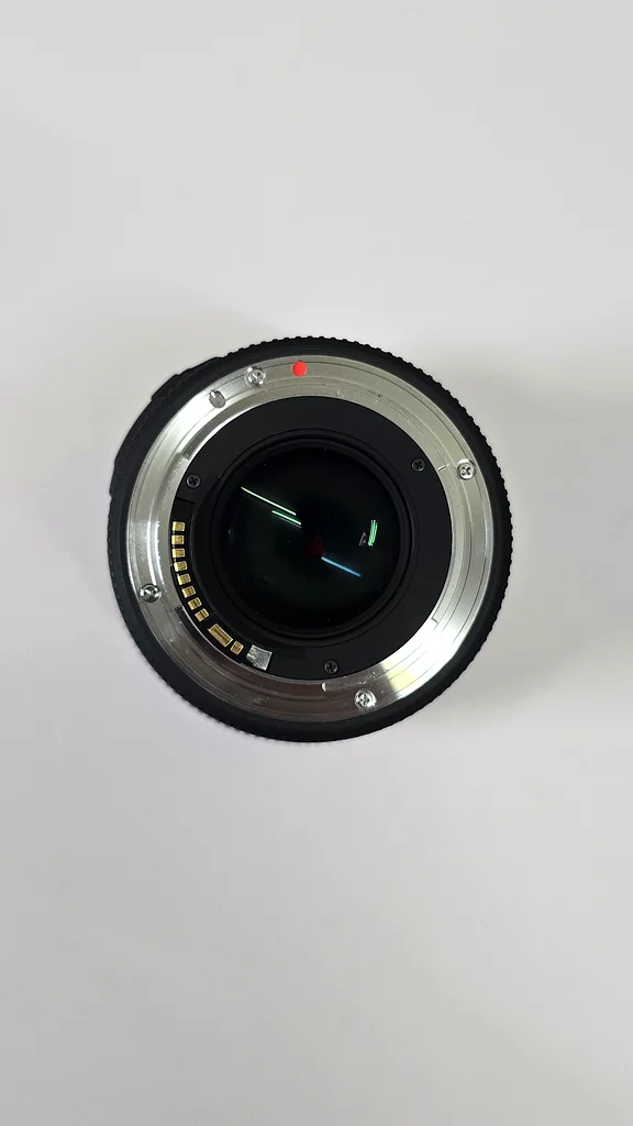 عدسة سيجما 50 مم f1.4 بفتحة كانون للبيع!63233641163522112