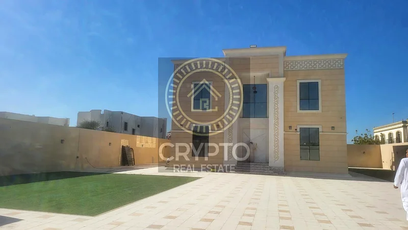 فيلا جميلة مكونة من 8 غرف نوم للإيجار63813426539265110
