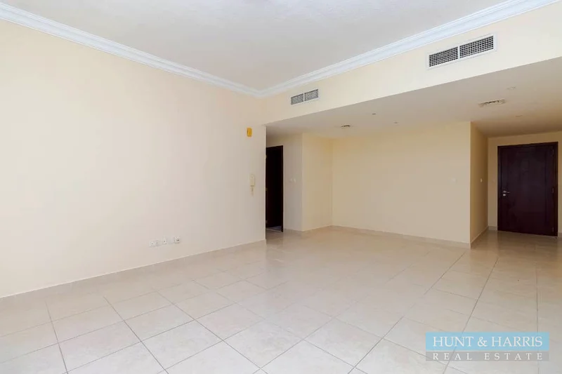 One Bedroom for Sale Al Hamra Village - Upgraded Kitchen - Sea Views63860240787329111