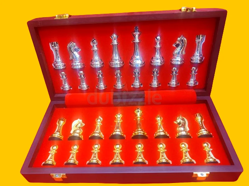 Luxurious Golden Chess Set for Sale63169938848258114