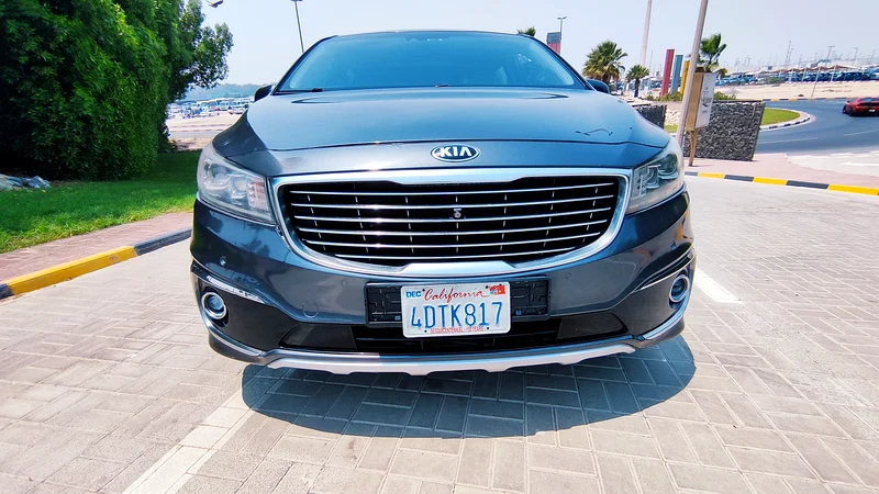 KIA SEDONA 2015 USA 5CAMRA PLATINUM FULL OPTION WITH DOUBLE SUNROOF LEATHER SITES CROSS VERY CLEAN63151840653699113