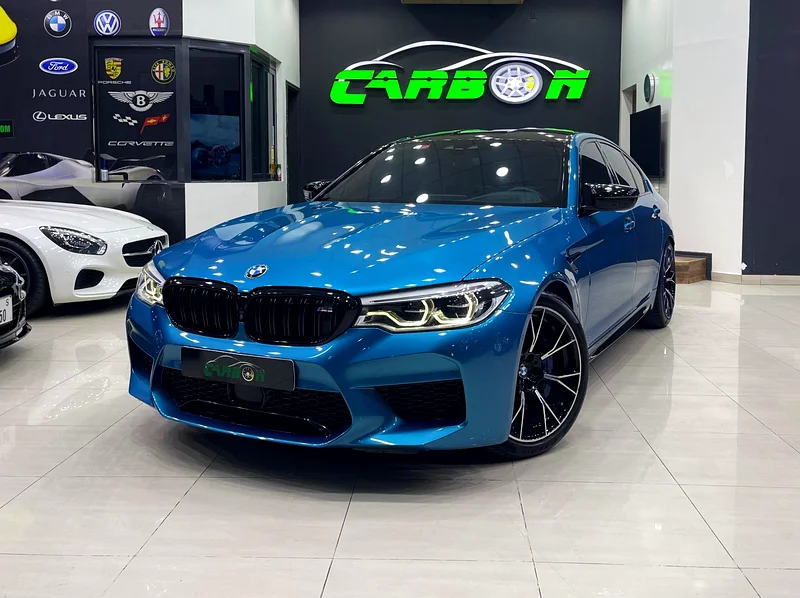 بي إم دبليو إم5 كومبيتيشن بحالة ممتازة مع سجل صيانة كامل من وكالة السيارات631610685757461128