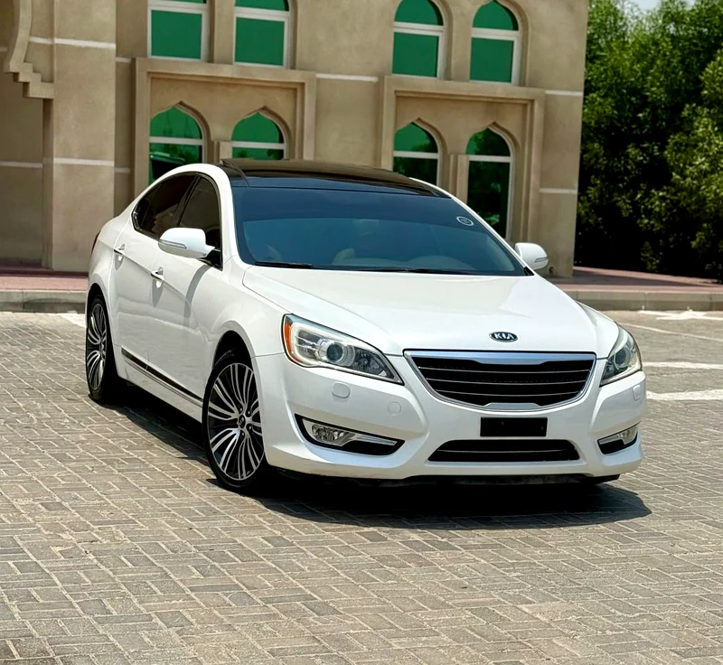 Kia Kadenza 2012 full option Gulf version63224311628418112
