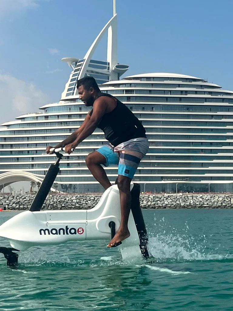 Electric water bike Manta5 Watersports63252441495169112